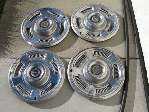 1967 chevy malibu chevelle 14&#034; hubcaps / wheel covers oem wowee!!