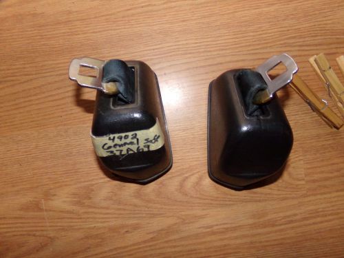 1969-71  gm  plastic rcf-400 deluxe small buckle retractors black pair