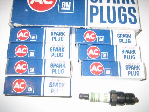 Ac acniter ll  r44ts spark plugs &#034;green ring&#034;