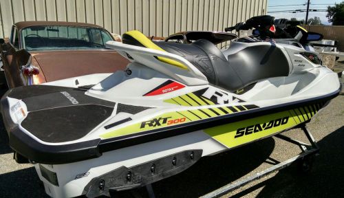 2016 seadoo rxtx 300 s3 hull with hood, seat, and steering assembly rxt