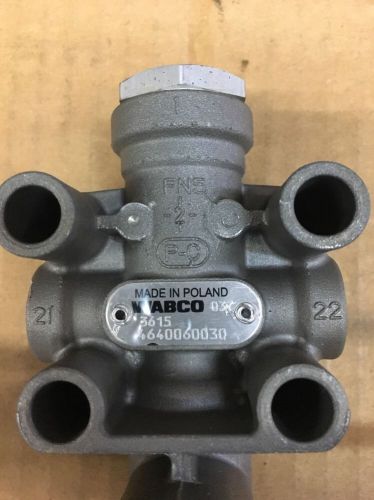 4640060030 wabco leveling valve