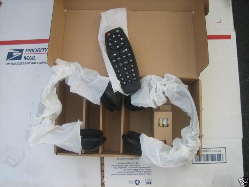 Gm yukon chevrolet cadillac overhead dvd player wireless remote ir headphones 