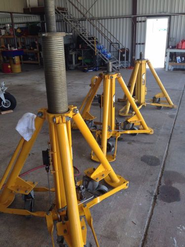 Three 25 ton aircraft tripod jacks for sale.  all work perfectly!