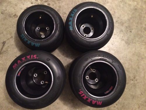 Full set maxxis pink &amp; blue oval kart tires on rims