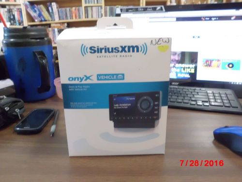 Sirius xm onyx vehicle satellite radio