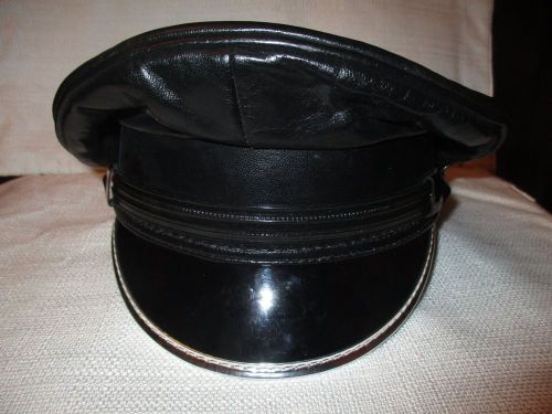 Sentry leather biker cap   size 7