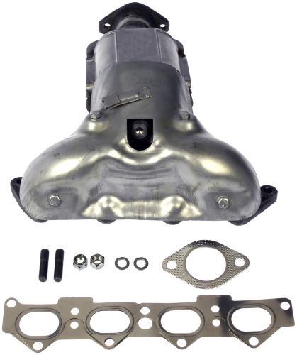 Exhaust manifold with integrated catalytic converter dorman 674-980