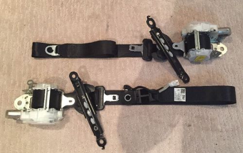 12 13 toyota corolla s model airbag front seat belts left right air bag