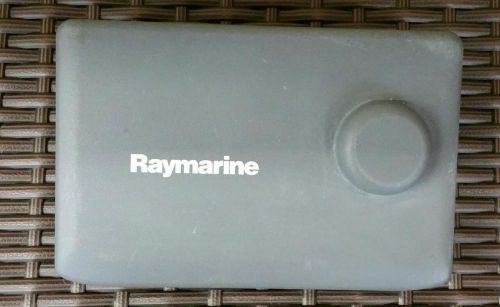 Raymarine st8002 smartpilot autopilot control head