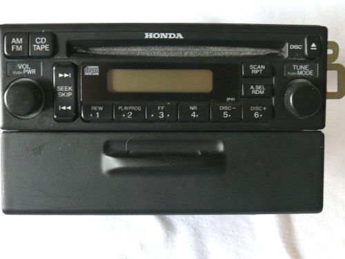 Honda am /fm cd car radio