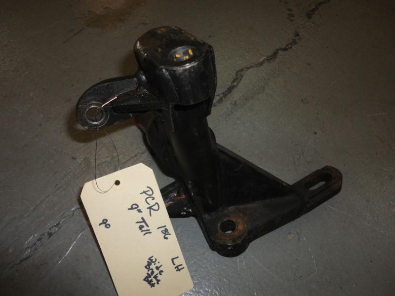 Pcr 186 late model spindle left side, 5x5, 9" tall, slotted steering arm