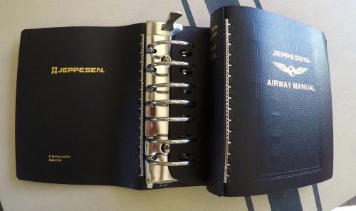 Jeppesen 2&#034; leather binder, nearly new.