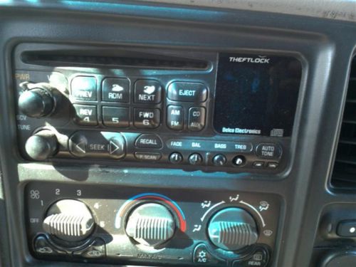 96-05 astro suburban 1500 am fm cd player radio
