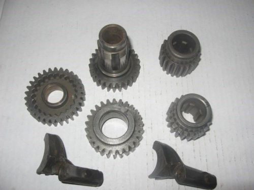 5 triumph 650  4 speed misc transmission gears + 2 forks