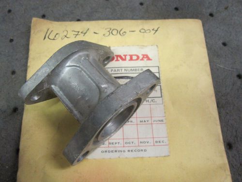 Honda 16274-306-004 left flange adapter cb cl sl 175