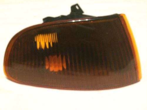 92 93 94 95 honda civic front corner light passenger right side oem