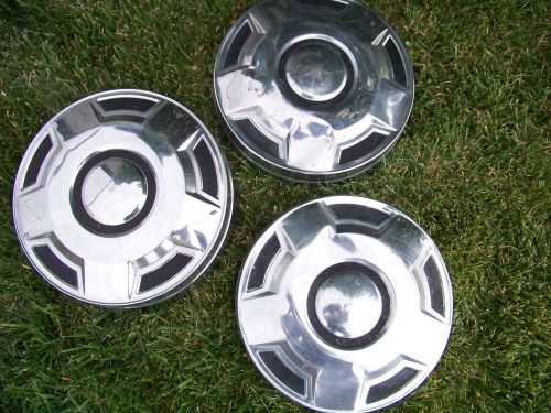 1980s ford truck  12&#034; hub caps good condition 1980 1981 1982 1983 1984 1985