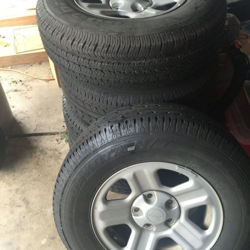 2011 jeep wrangler wheels and tires