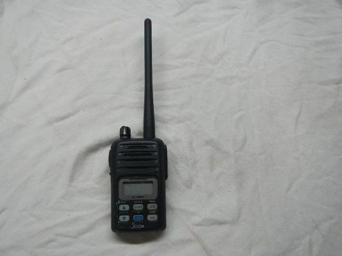 Icom ic-m88 handheld vhf marine radio
