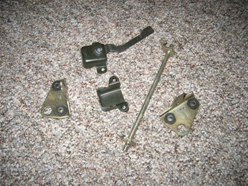 1980 yamaha xs400 special ii factory original step seat latch hardware&gt; exc cond