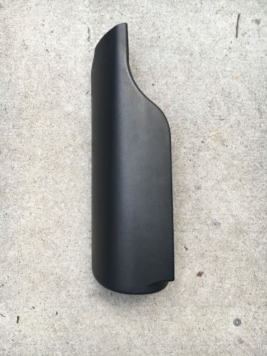 2000-2006 z71 tahoe suburban roof rack end cap lh driver side oem