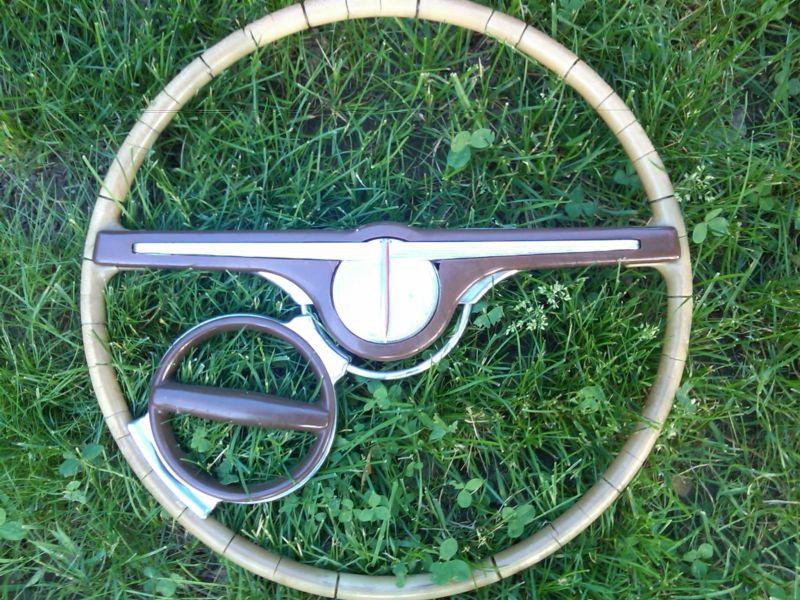 Vintage chevrolet optional spinner steering wheel