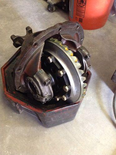 Ford 9 inch rear differential 5:14 gear light weight gear and 31 spline full
