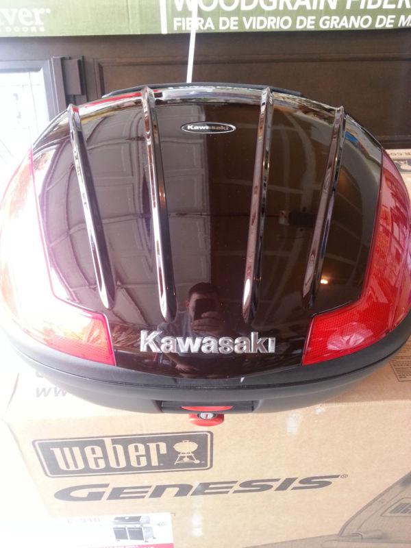 Kawasaki concours 47l top case *2012 arabian red color panel*