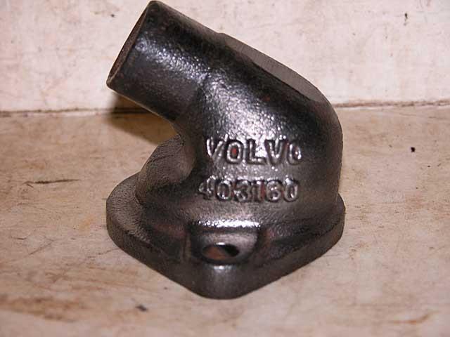 Volvo pipe elbow 403160 water outlet manifold used very good condition