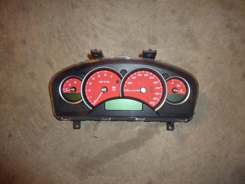 05 06 pontiac gto red face instrument gauge cluster panel automatic speedometer