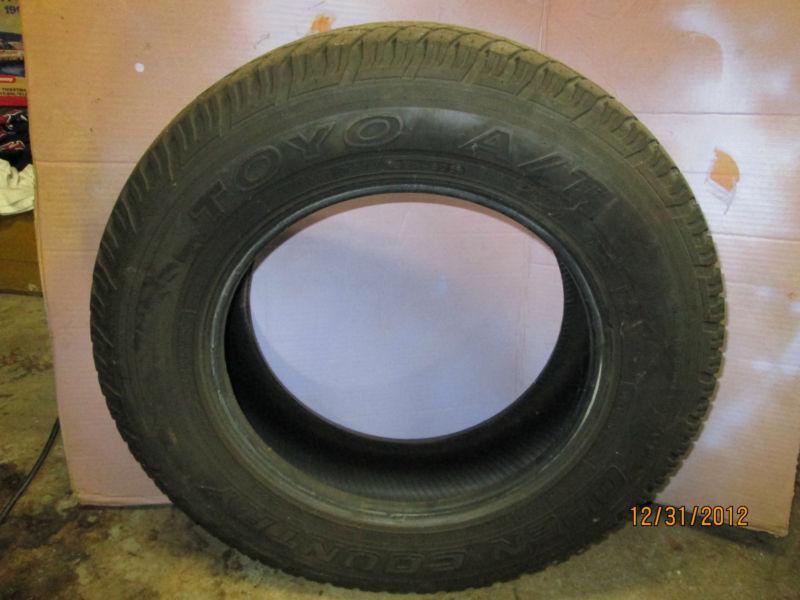 Toyo open  country a/t  215/70/16 tire