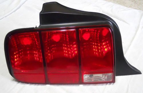 2005 - 2009 ford mustang driver side taillight oem