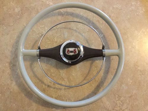 1930&#039;s - 1940&#039;s chevrolet steering wheel with horn button (remanufactured)