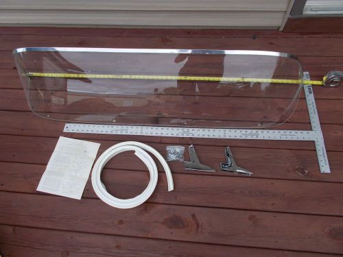 Nos vintage curved plexiglass boat windshield kit 60&#034; x 15&#034; clear w/ hardware 5&#039;