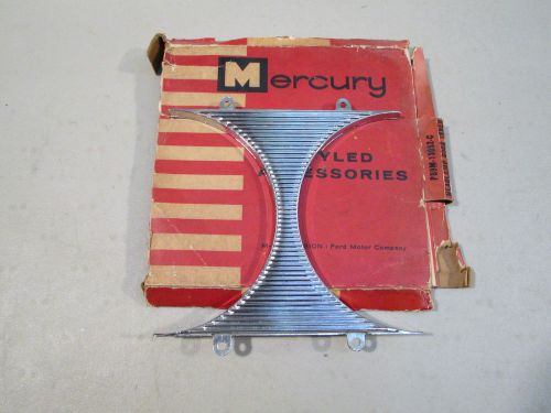 Nos 1959 mercury diecast rh chrome headlight trim...show quality!