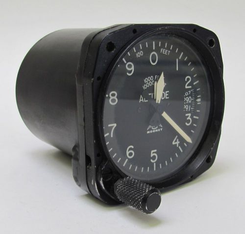 Mooney altimeter altitude aviation aircraft indicator instrument