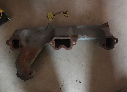 318 a body exhaust manifold