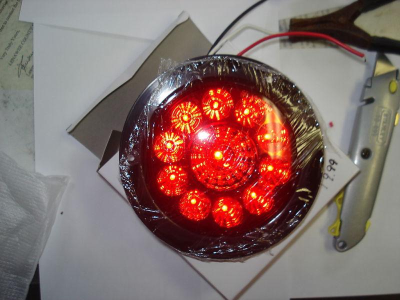 4" led truck/trailer light, red 11 led, new, 3 wire