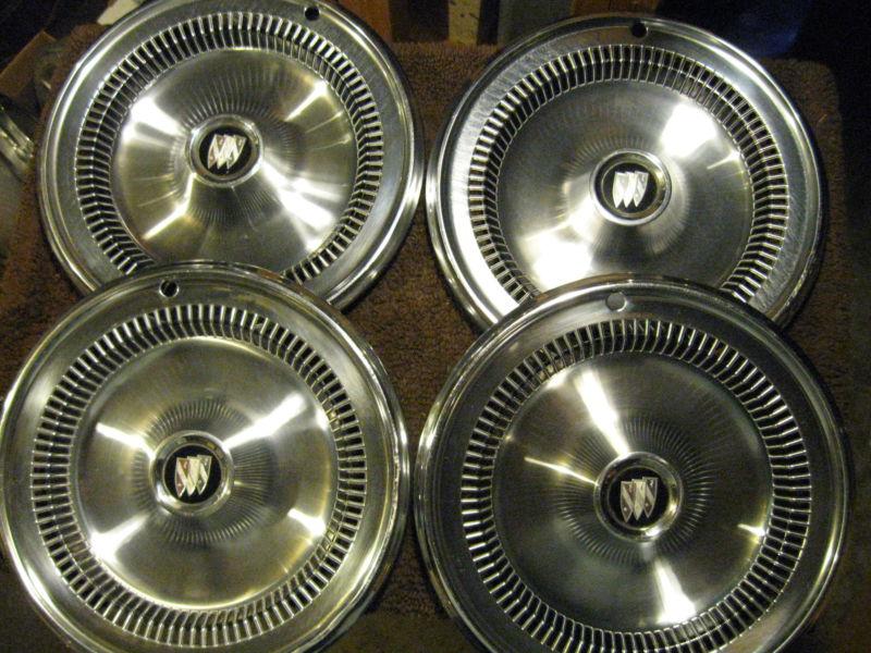 73-79 buick ,skylark, century, apollo ,regal 14" hubcaps  set of 4 ! 14'