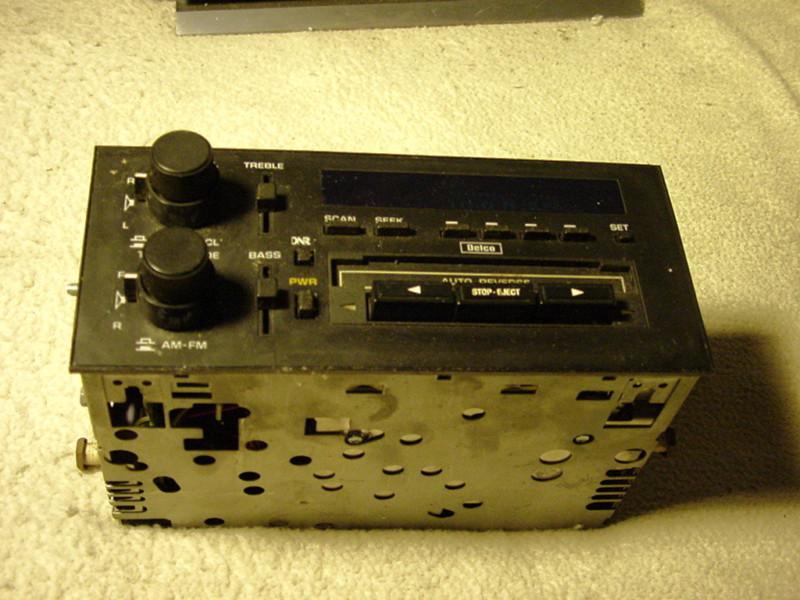 GM  Delco AM / FM / Cassette Radio, US $9.95, image 1