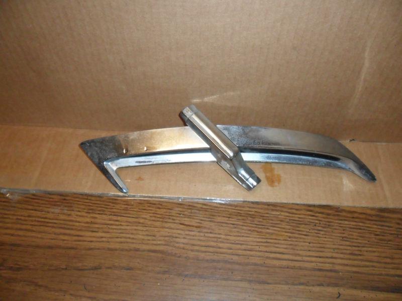 1962 ford fairlane side scoop trim piece rh right side
