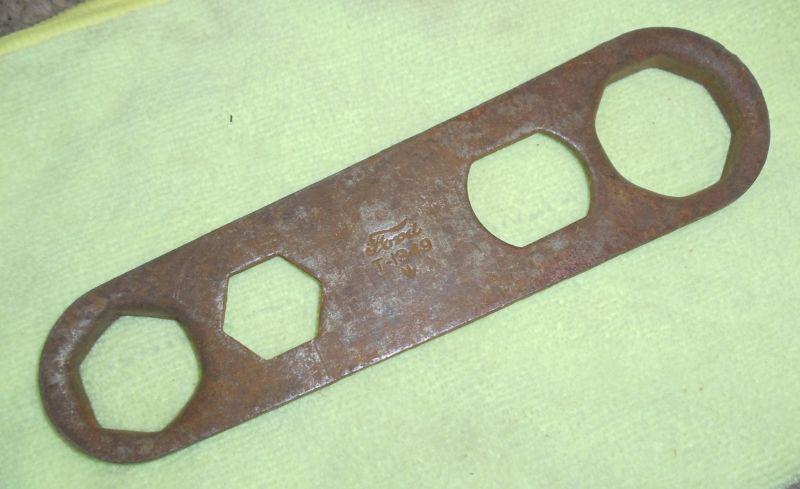 Ford model a & t  -  original rare 4 place wrench with ford script & logo t-1349