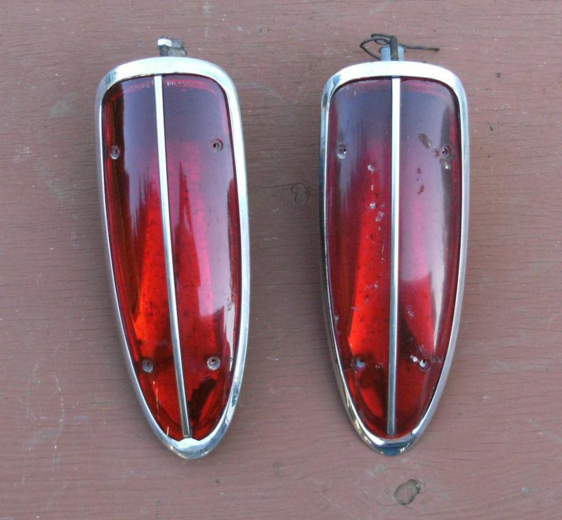 1958, 1959, 1960 corvette tail light units-pair