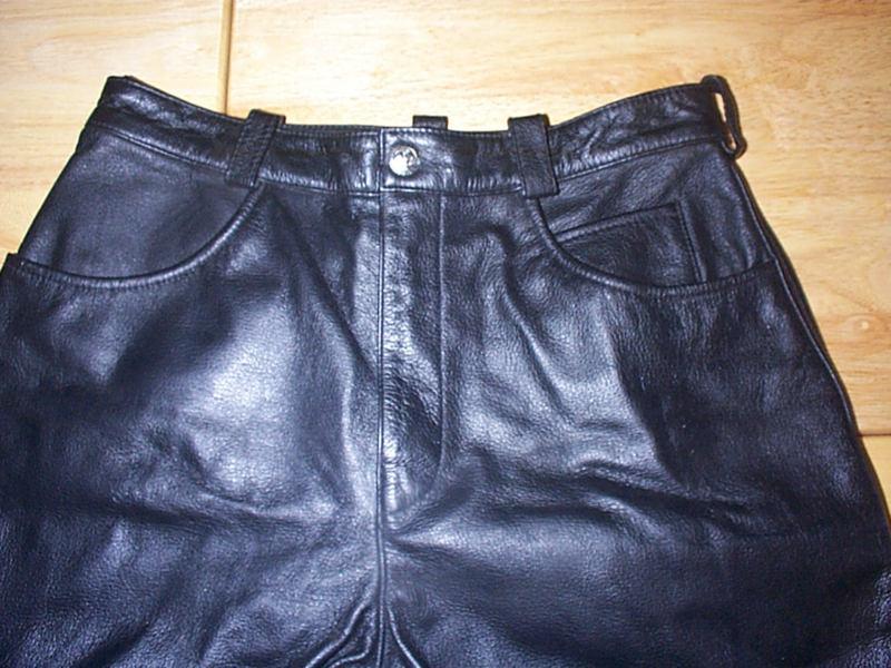 Harley davidson black leather motorcycle pants 3 pocket, size 8w with fringe