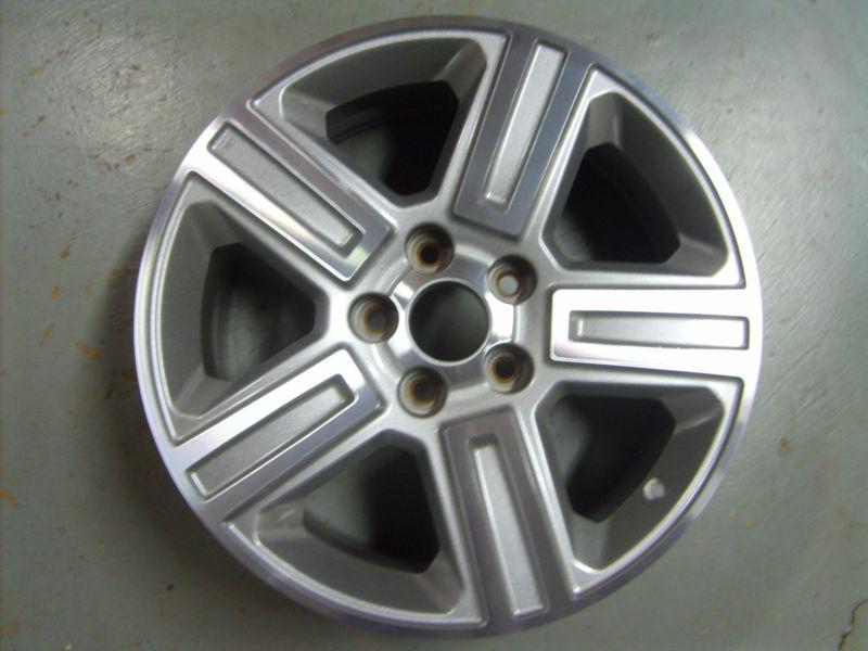 2009-2012 honda ridgeline wheel, 18x7.5, 5 spoke machined/silver