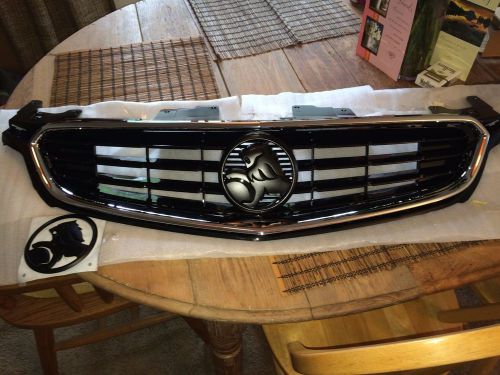 Holden upper grille and emblem kit for chevy ss