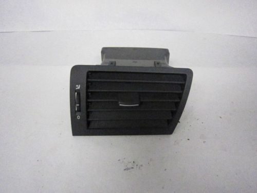 Vw routan dashboard outlet passanger side air vent