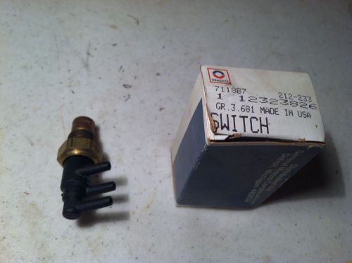 Acdelco ported vacuum switch 12323826 / 212-233