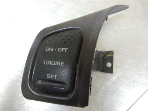 00 01 02 03 04 jeep grand cherokee cruise control on off set switch  5gy391azaa