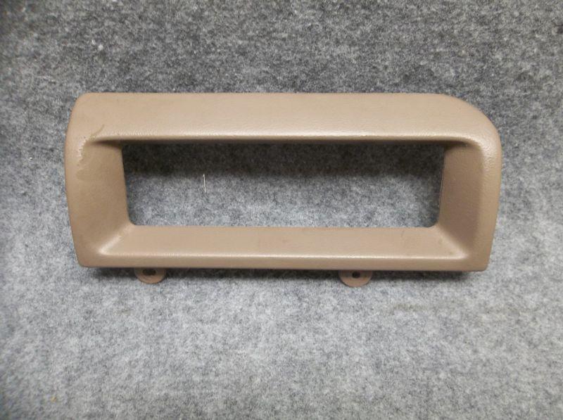 1992-1996 93 94 ford truck dashboard climate controls bezel moulding taupe 17257